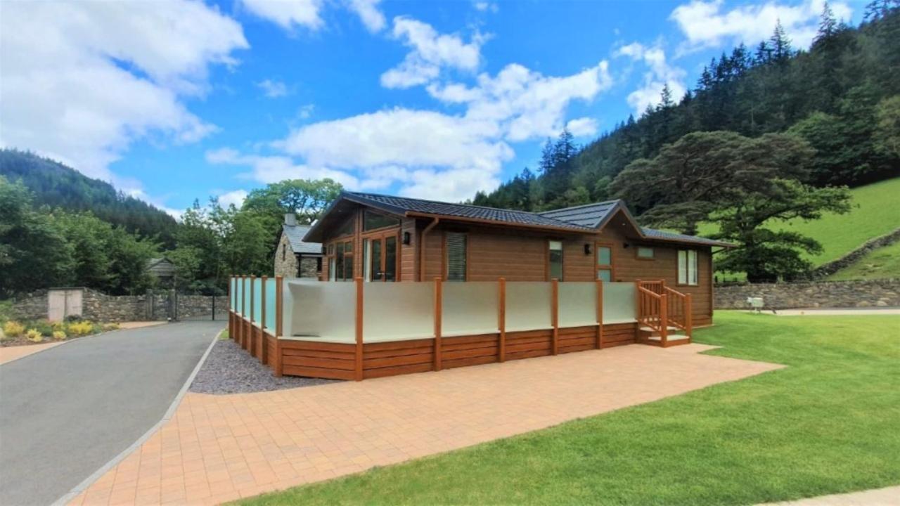 Llyn Padarn Lodge 贝图瑟科伊德 外观 照片